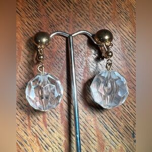 Vintage Statement Drop Dangle Clip Earrings Clear Faceted Lucite Ball Gold Tone
